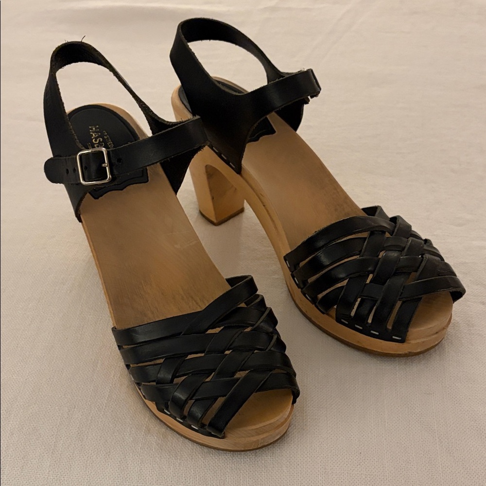 Swedish Hasbeens Black Leather Clogs/ Heels